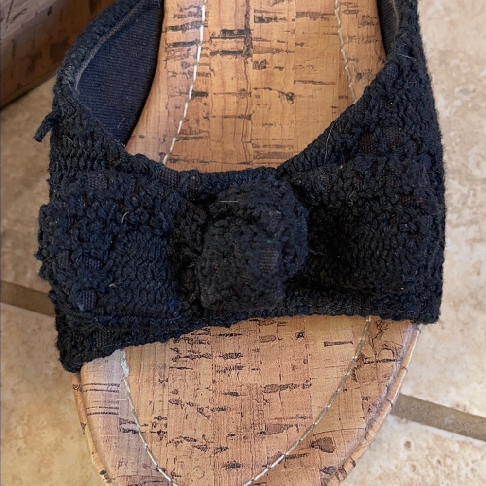 Sandals - Picture 2 of 5